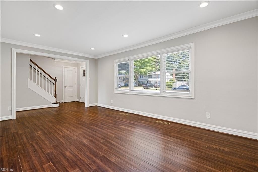 417 Cold Spring Rd - Photo 7 of 41