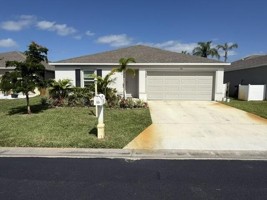featured image of 703 Se 25th Dr