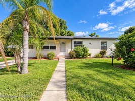 featured image of 1052 Broadmoor Dr