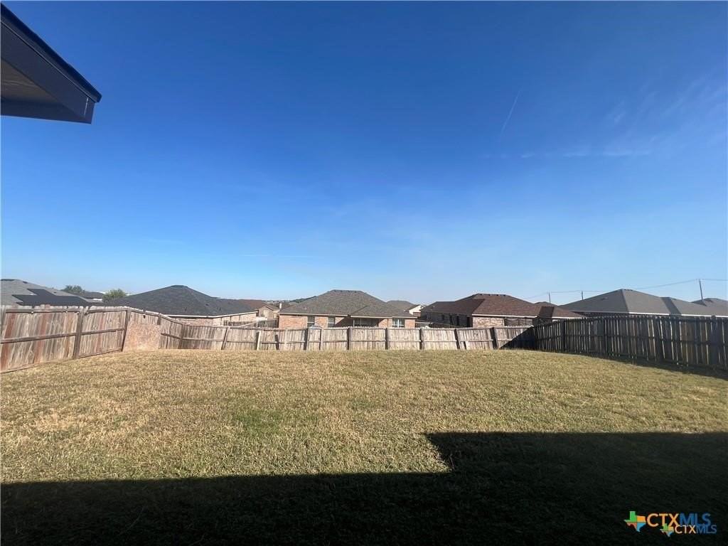 5504 Holster Dr - Photo 3 of 21