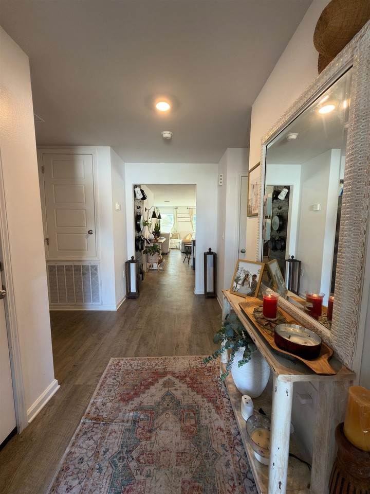 4966 Sampler Dr - Photo 5 of 19