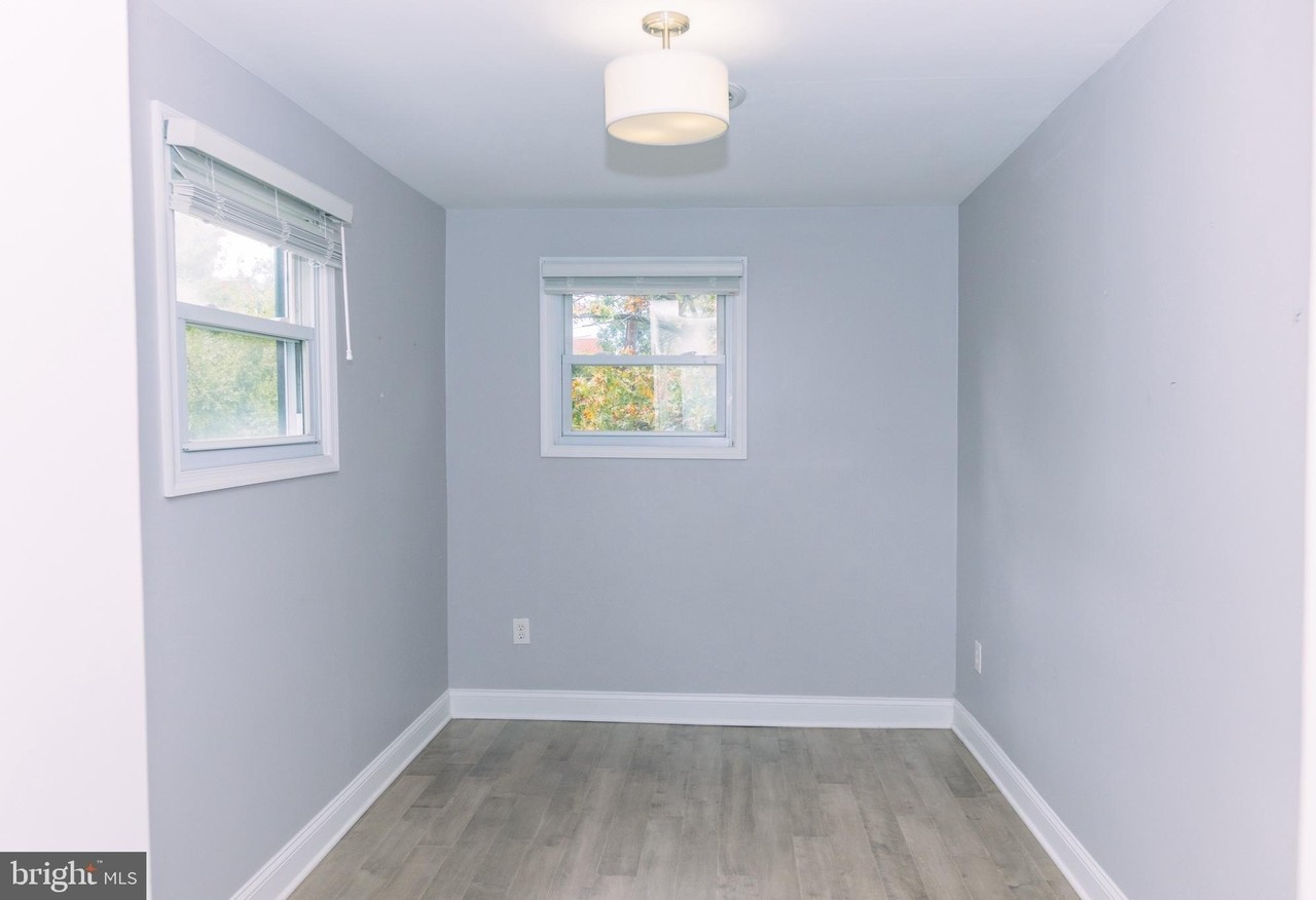 426 53rd St Se - Photo 2 of 19