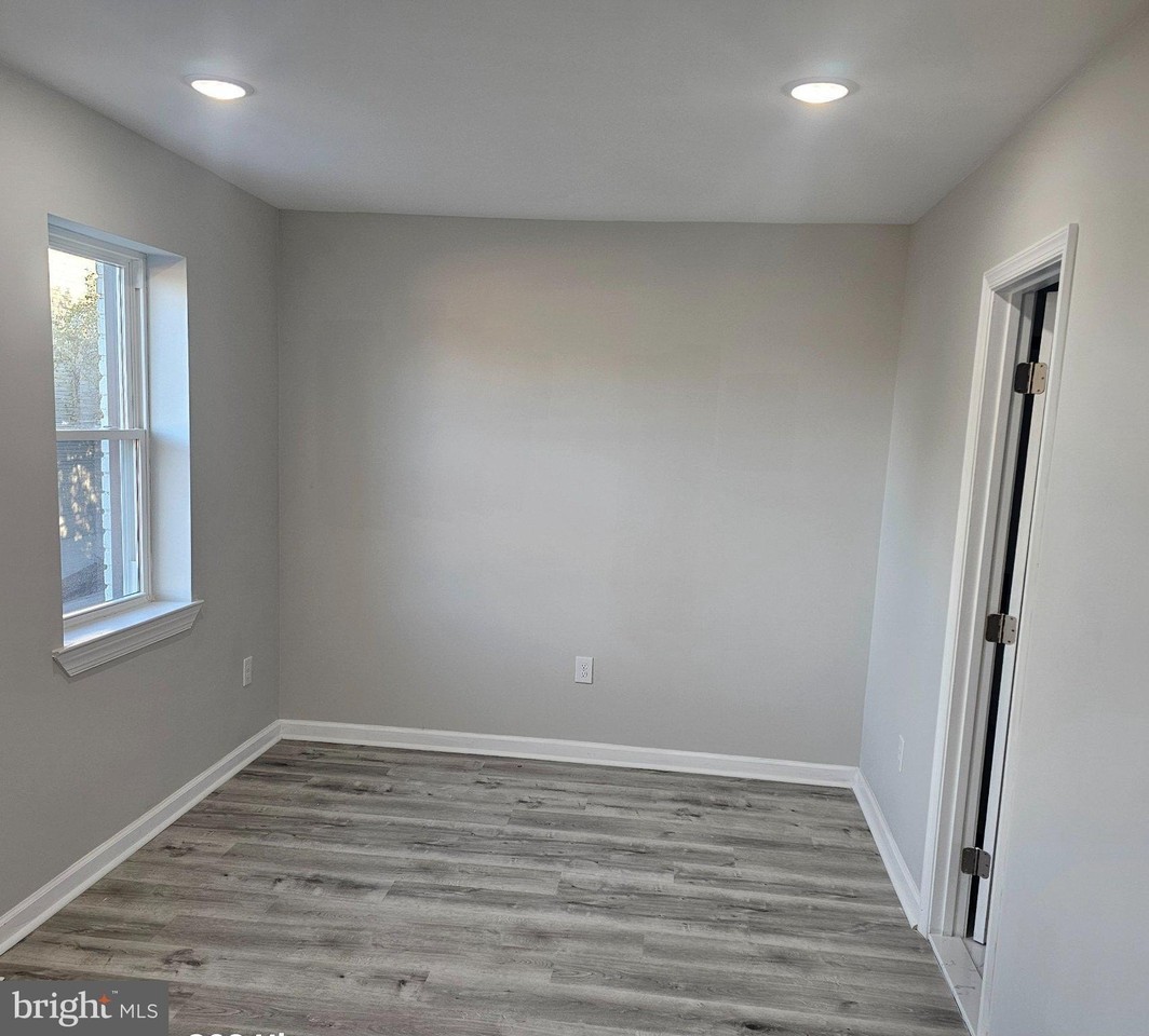 128 53rd St Se - Photo 7 of 17