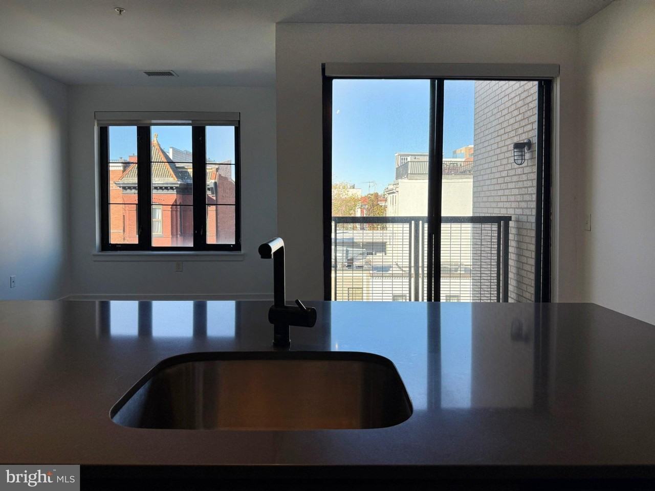 1250 9th St Nw #409 - Photo 5 of 18