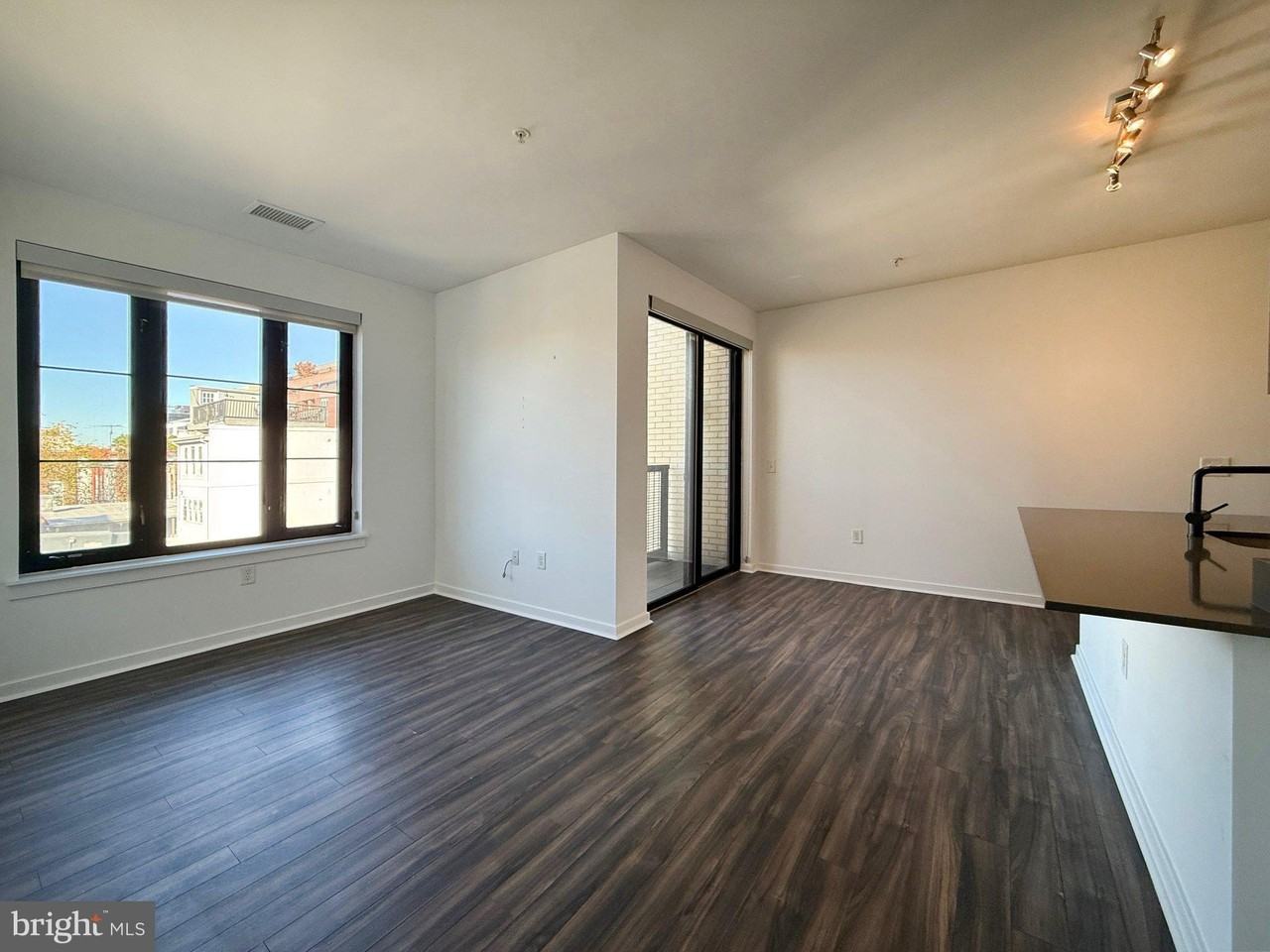 1250 9th St Nw #409 - Photo 7 of 18
