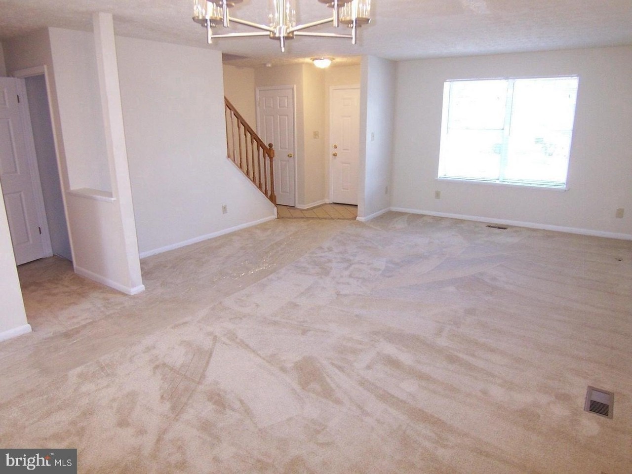 907 Olive Branch Ct - Photo 2 of 12