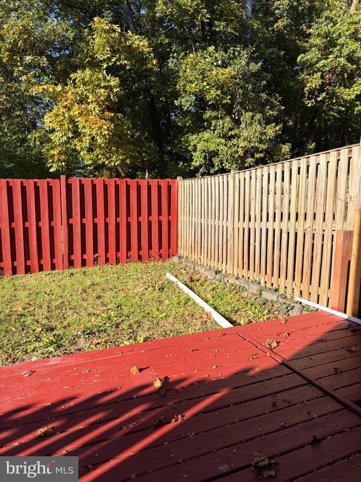 6236 Ducketts Ln #25-1 - Photo 5 of 30