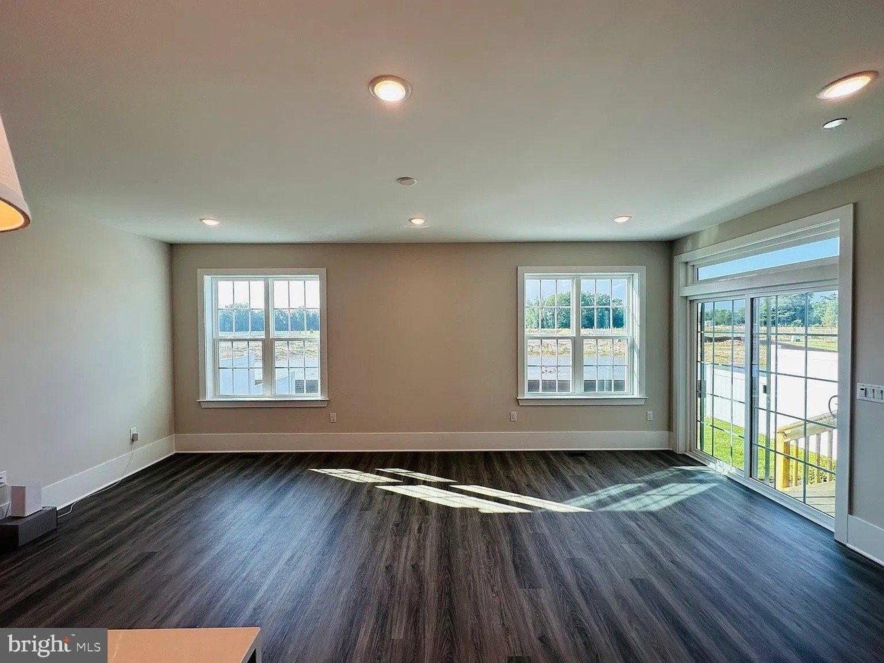 3402 Jordan Dr - Photo 4 of 28