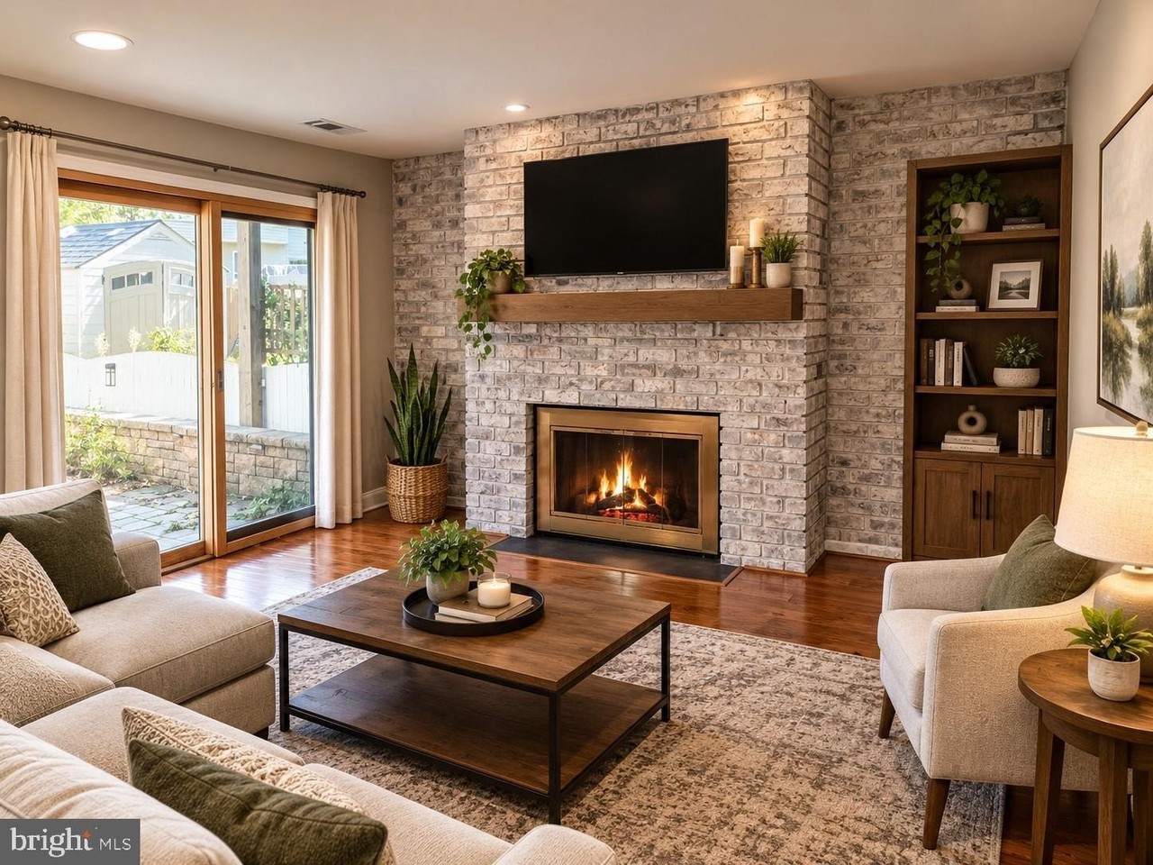 515 Winding Way - Photo 3 of 20