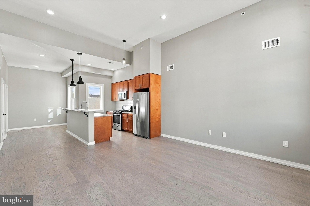 1323 S 20th St #2 - Photo 2 of 15