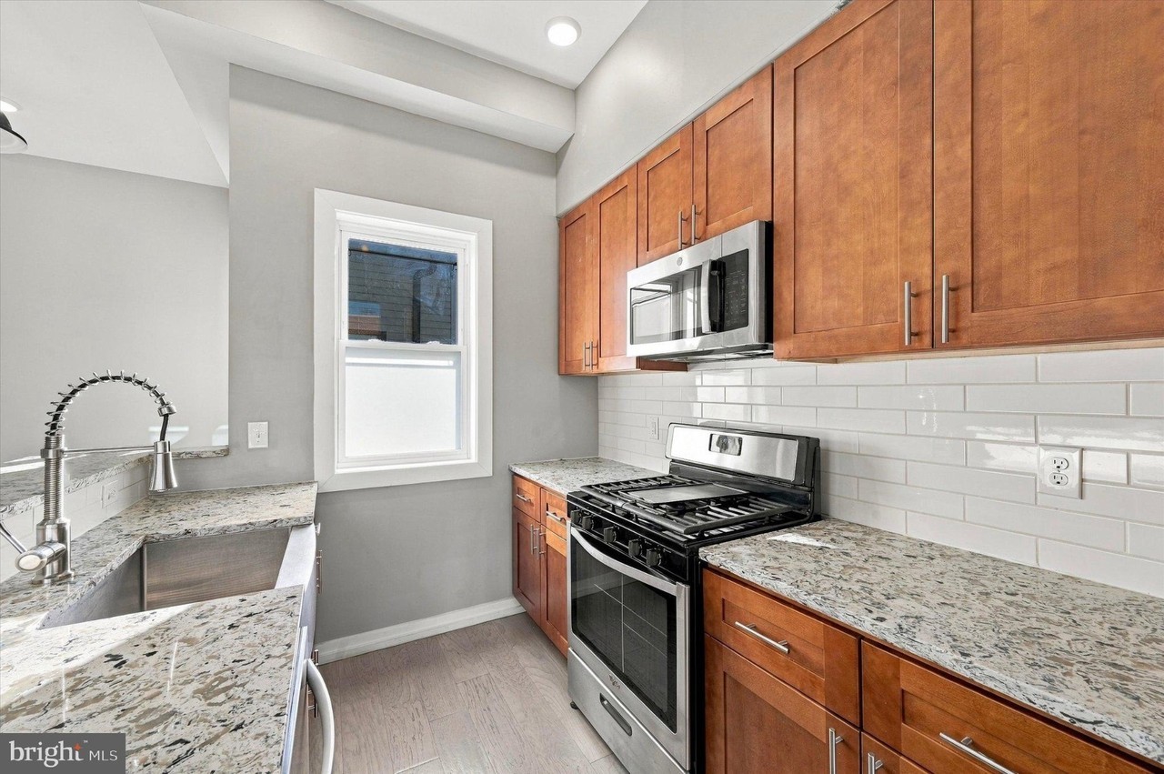 1323 S 20th St #2 - Photo 4 of 15