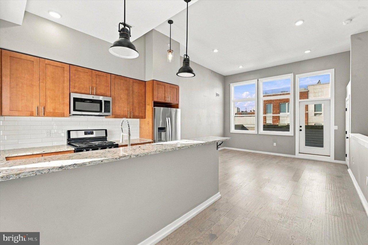1323 S 20th St #2 - Photo 5 of 15