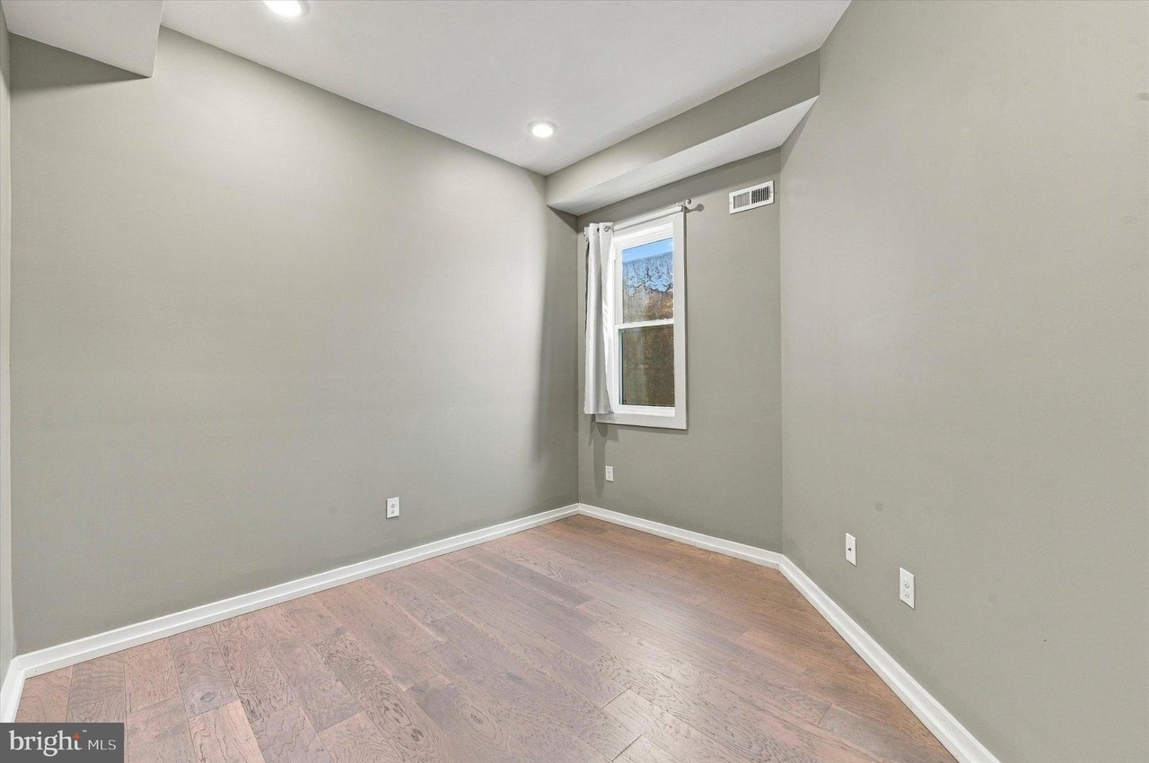 1323 S 20th St #2 - Photo 6 of 15