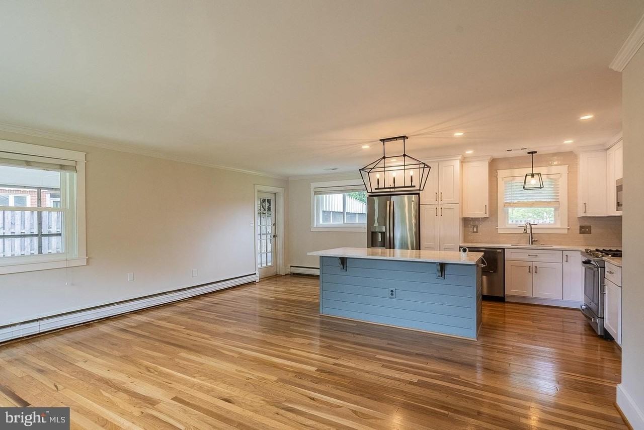 3817 Ren Rd - Photo 7 of 42