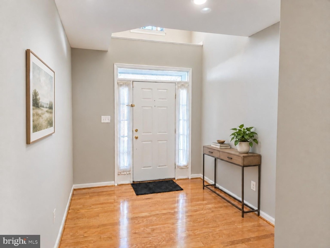4714 Caronia Way - Photo 5 of 36