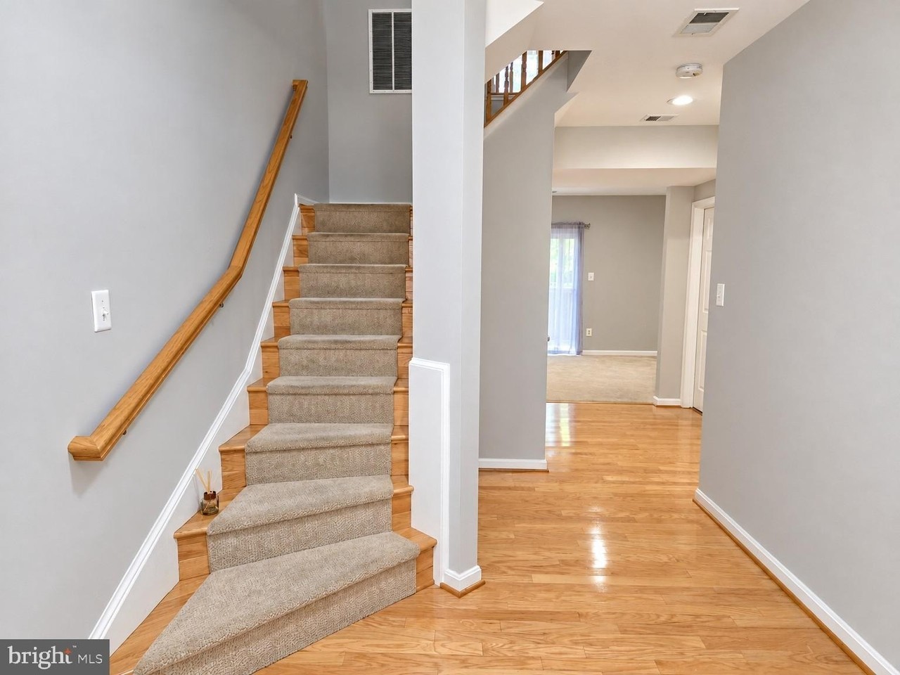 4714 Caronia Way - Photo 6 of 36