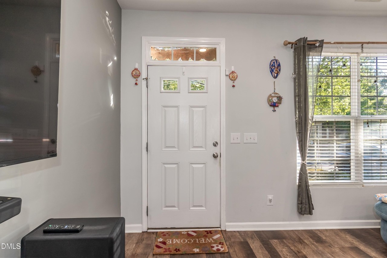 525 Writers Way - Photo 6 of 39