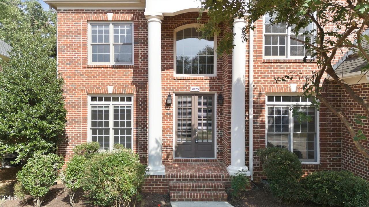 3025 Olde Weatherstone Way - Photo 3 of 50