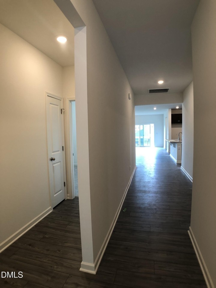 2146 Rockface Way - Photo 2 of 28