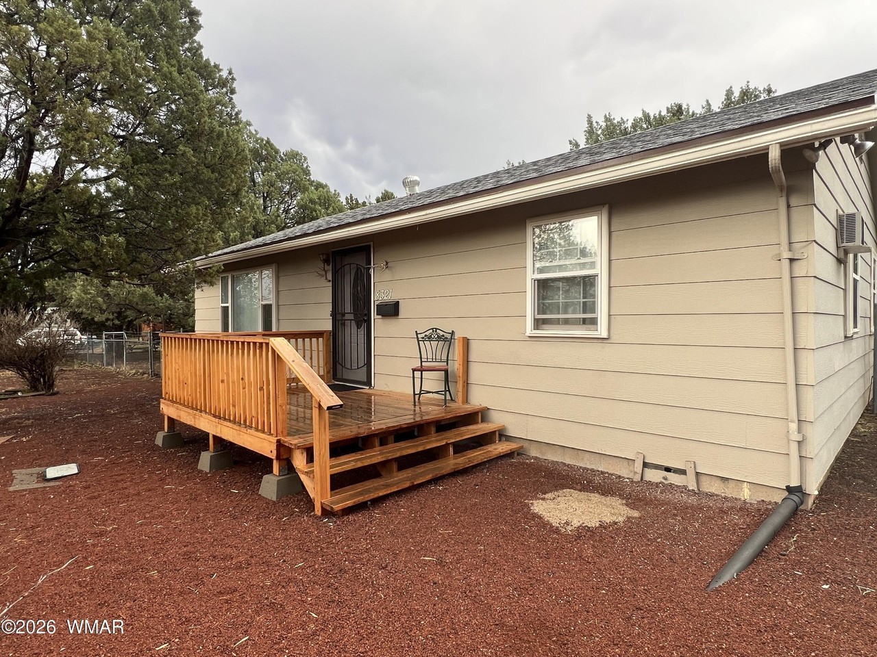 8321 Ridge Dr - Photo 2 of 24