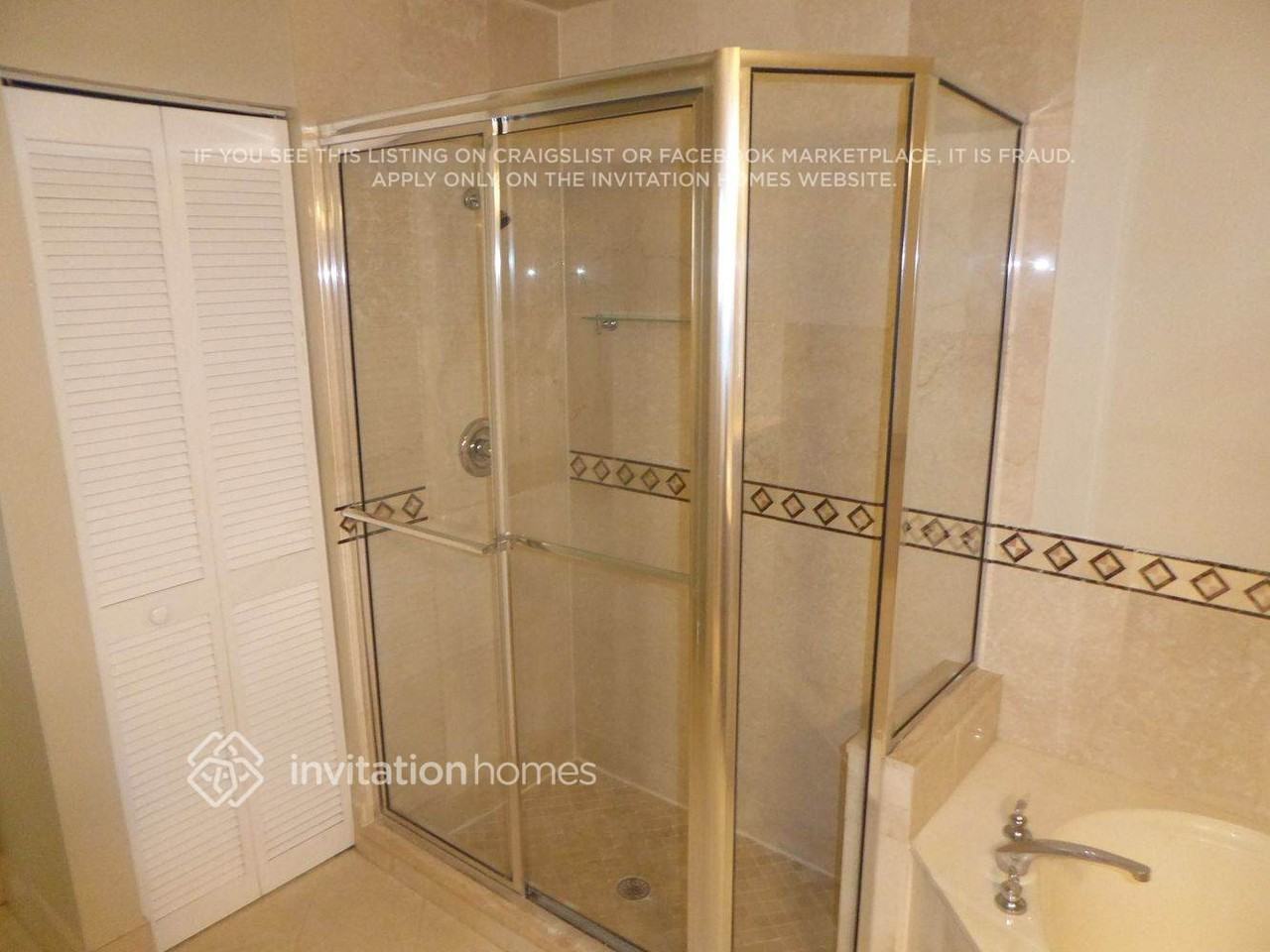 2270 Nw 139th Ave - Photo 6 of 10
