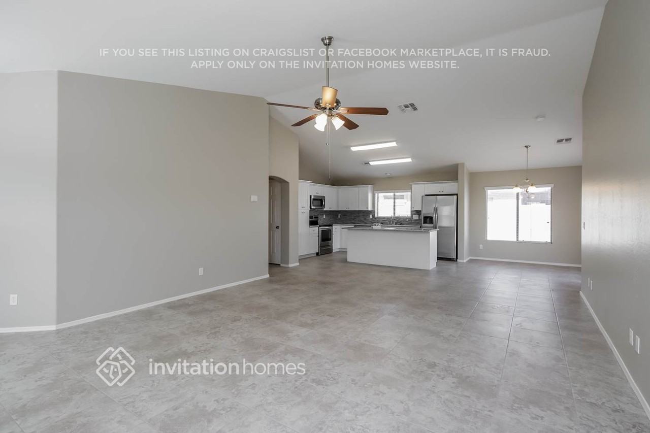 38559 N Dolores Dr - Photo 6 of 21