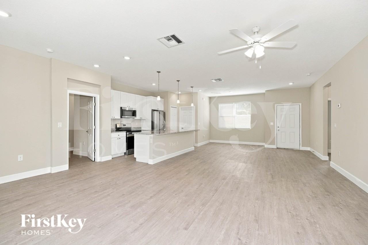 1385 Seabold Rd Sw - Photo 2 of 19