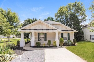 featured image of 136 Peterborough Dr