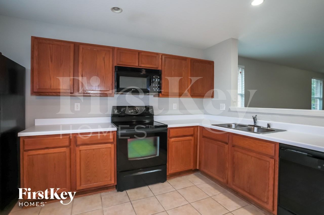 1613 Baxter Springs Dr - Photo 6 of 15