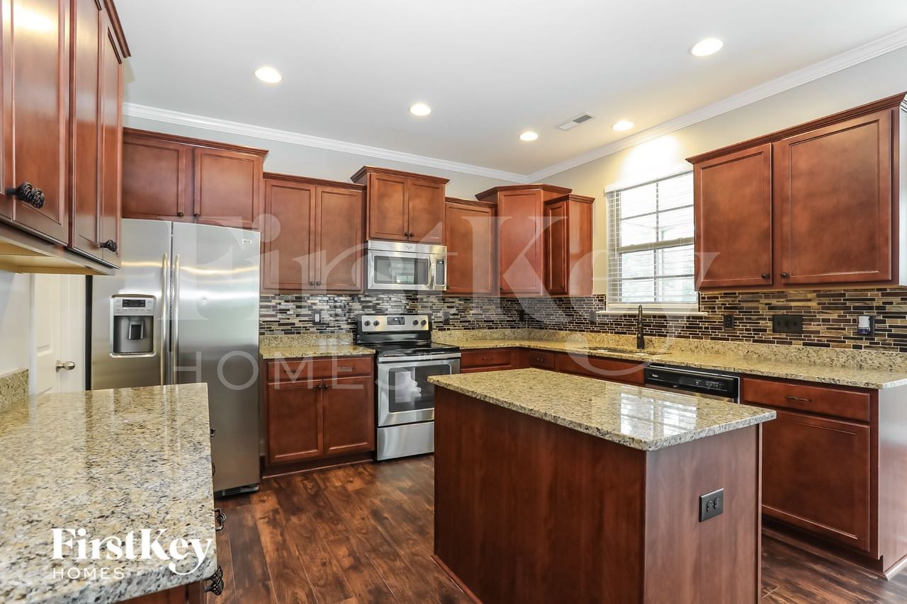 107 Knoll Ct - Photo 7 of 15