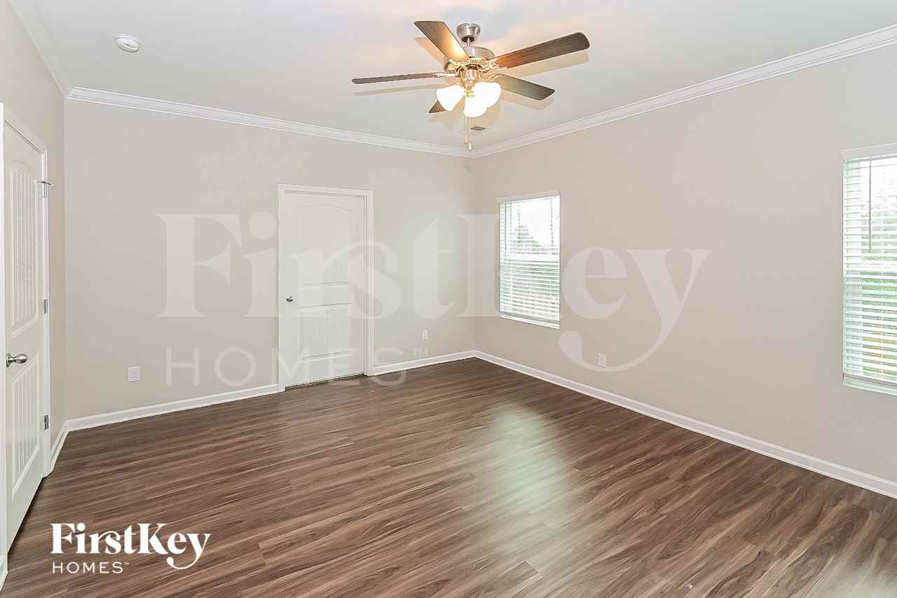 1177 Mountain Laurel Cir - Photo 6 of 15