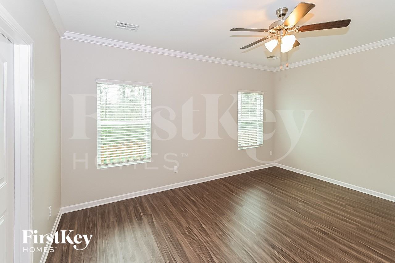 1177 Mountain Laurel Cir - Photo 7 of 15