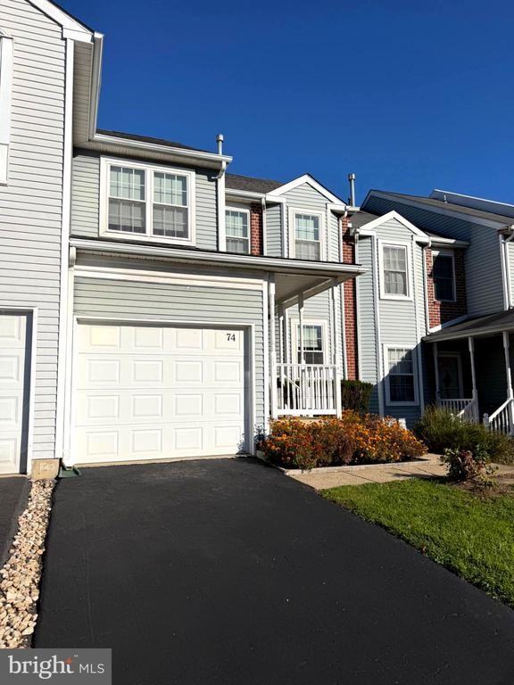 74 Kirkwood Dr
