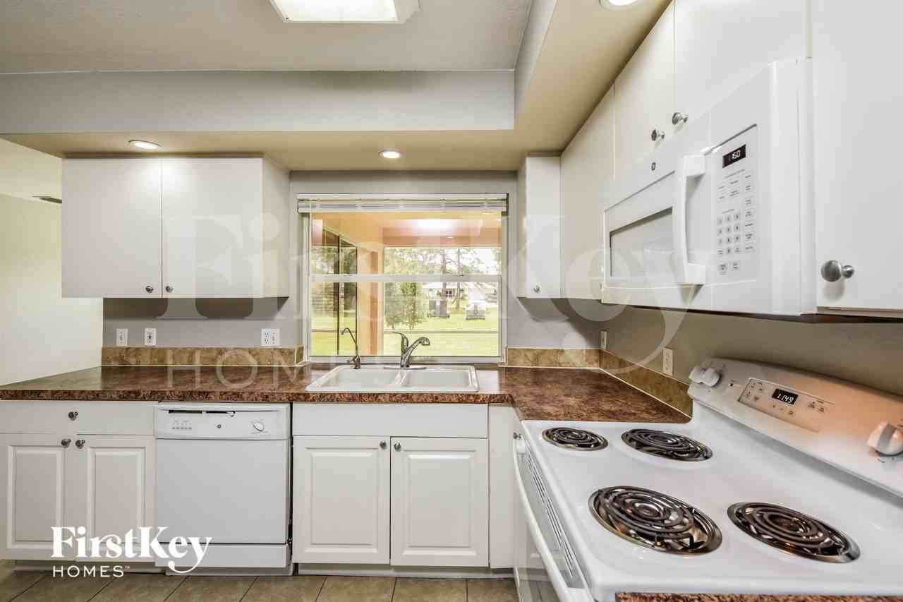 5404 Chard Ter - Photo 6 of 15