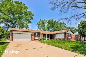 featured image of 2865 Sussex Dr