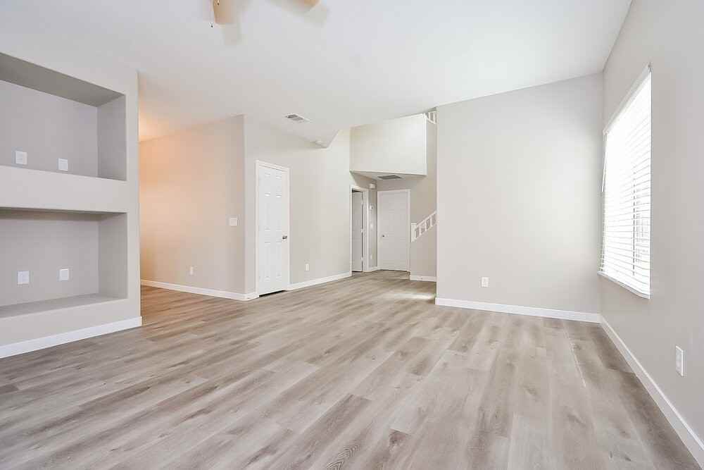 3921 Country Lights St - Photo 4 of 17