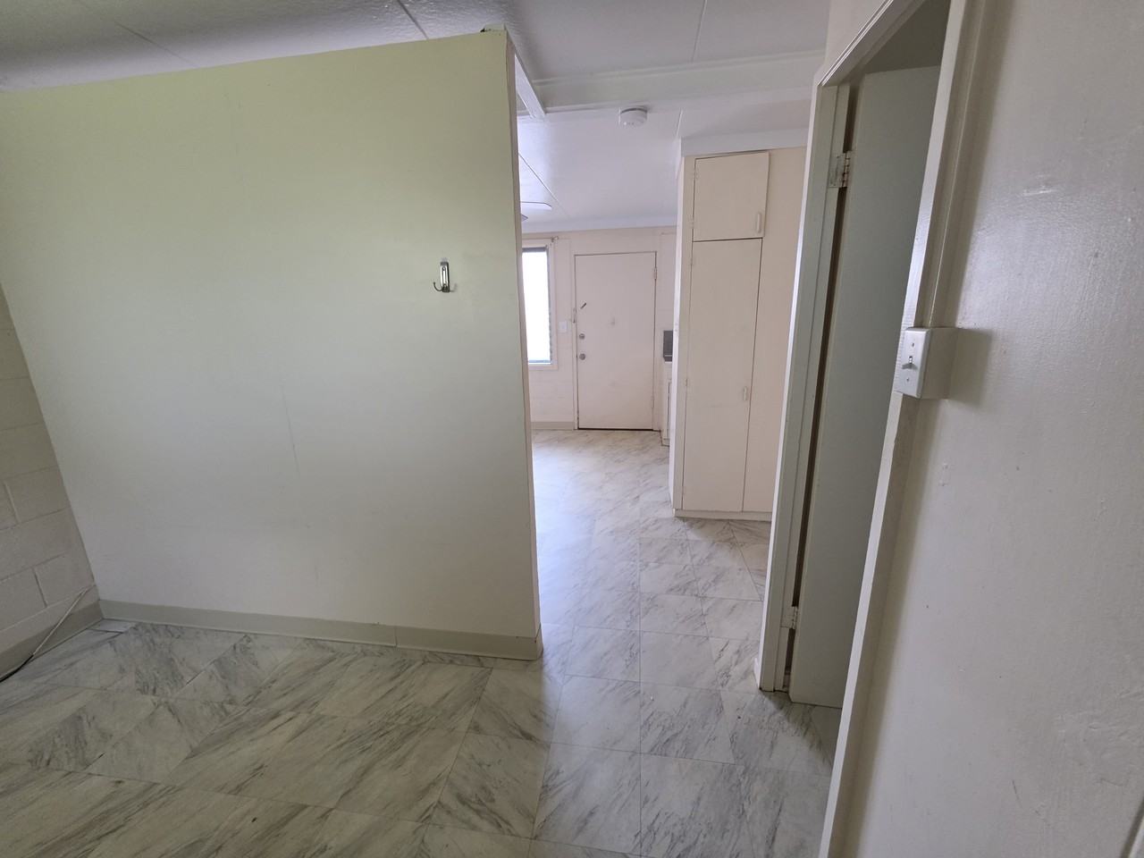 35 Plum Street/1273 Neal Ave #6 - Photo 5 of 16