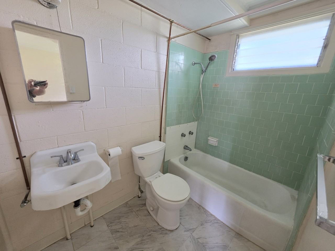 35 Plum Street/1273 Neal Ave #6 - Photo 6 of 16