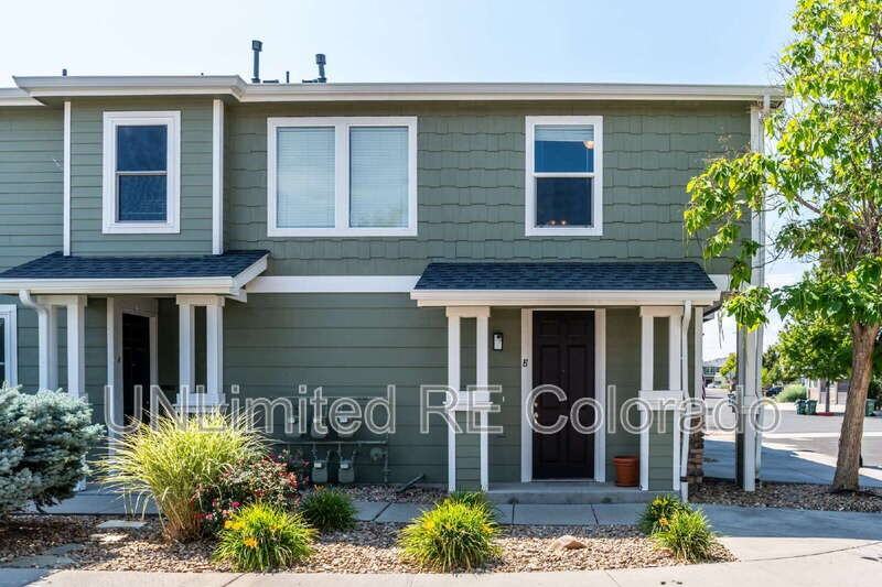 17315 Waterhouse Cir #E - Photo 4 of 37