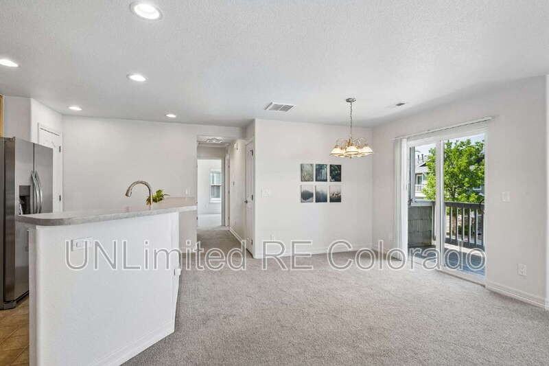 17315 Waterhouse Cir #E - Photo 5 of 37