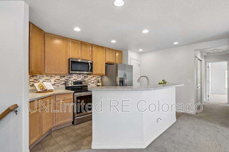 17315 Waterhouse Cir #E - Photo 6 of 37