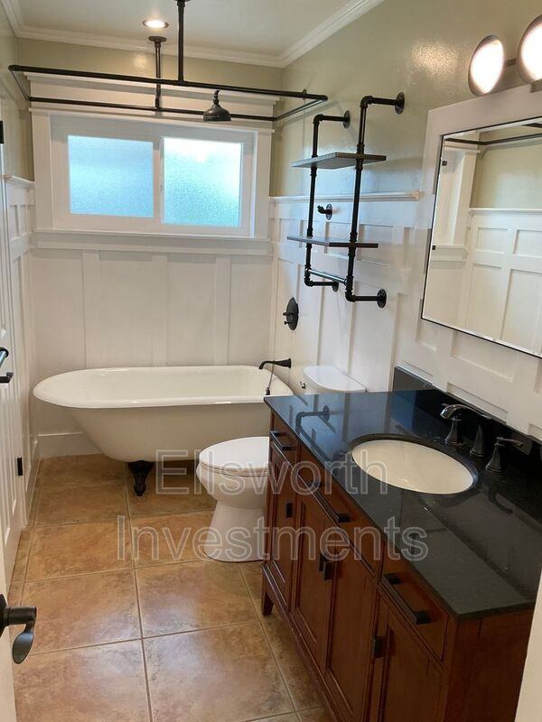 6034 Lancaster Dr - Photo 6 of 13