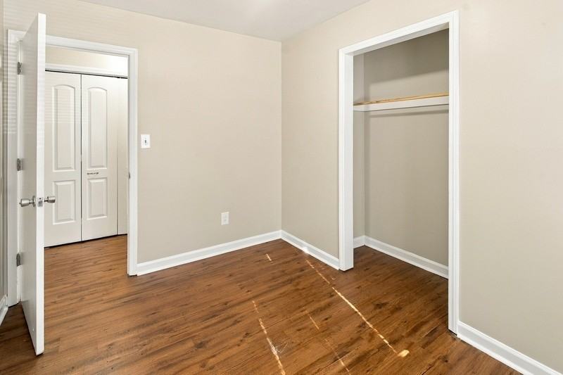 7205 Raj Ct - Photo 6 of 14