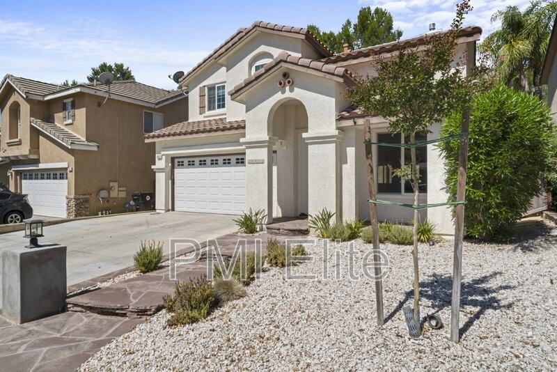 28511 Silverking Trl - Photo 2 of 38