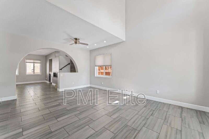28511 Silverking Trl - Photo 6 of 38