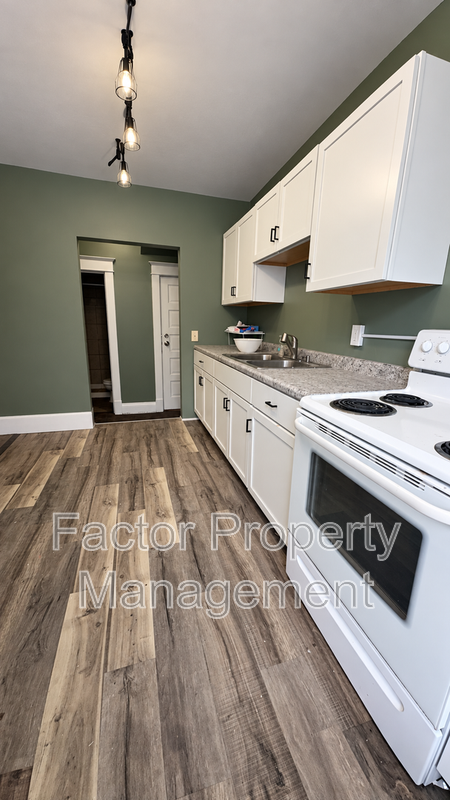 110 W Wheeler Ave #1 - Photo 3 of 13