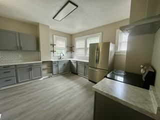615 Arbutus Ave Se - Photo 7 of 16