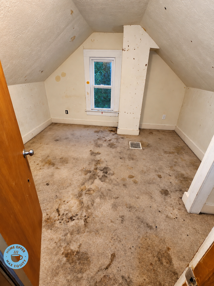625 Lafollette St - Photo 7 of 12