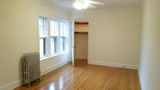 710 Seward St - Photo 1 of 1