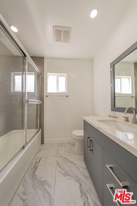 10554 Lanark St - Photo 5 of 24